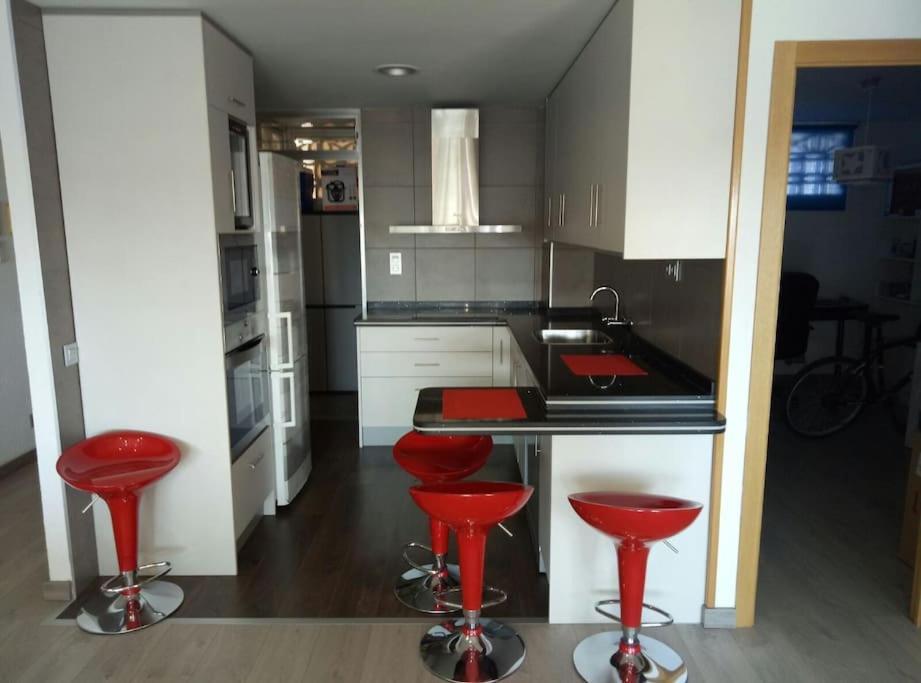 70 Sqm Apartment With Seaview In Arenales Del Sol. Dış mekan fotoğraf