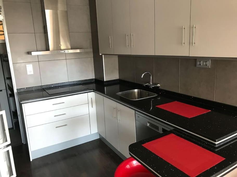 70 Sqm Apartment With Seaview In Arenales Del Sol. Dış mekan fotoğraf