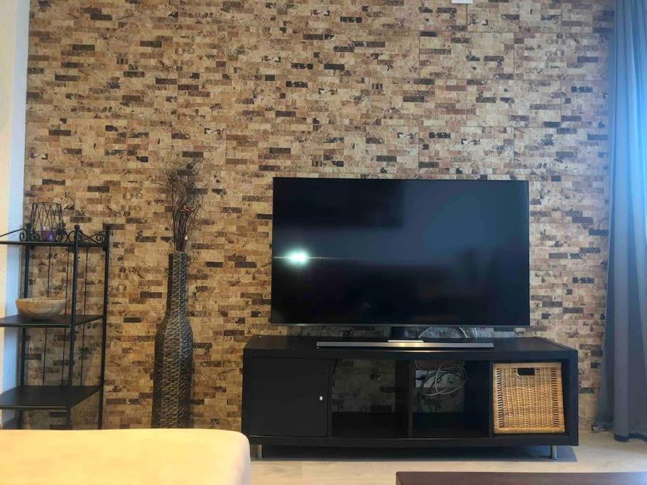 70 Sqm Apartment With Seaview In Arenales Del Sol. Dış mekan fotoğraf