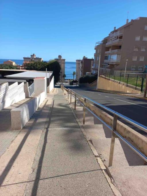 70 Sqm Apartment With Seaview In Arenales Del Sol. Dış mekan fotoğraf